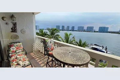 17900 N Bay Rd #408, Sunny Isles Beach, FL 33160 - Photo 16