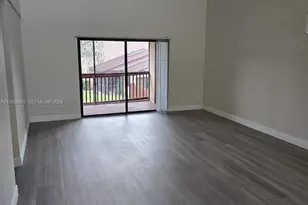 302 Lakeview Dr, Royal Palm Beach, FL 33411 - Photo 26