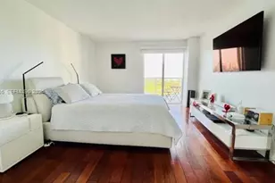 3731 N Country Club Dr, Aventura, FL 33180 - Photo 12