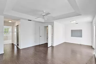 17026 NW 19th St, Pembroke Pines, FL 33028 - Photo 26