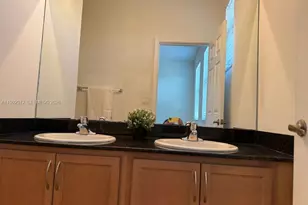 14733 SW 11th St, Pembroke Pines, FL 33027 - Photo 6