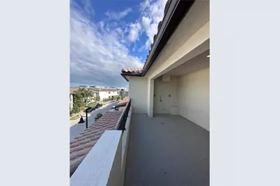 4470 NW 83rd Ave, Doral, FL 33166 - Photo 6