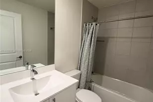 4470 NW 83rd Ave, Doral, FL 33166 - Photo 18