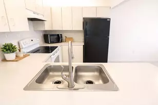 422 NE 210th Cir Terrace, Miami, FL 33179 - Photo 24