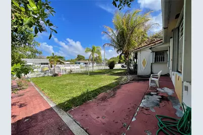 20120 SW 117th Ct, Miami, FL 33177 - Photo 8