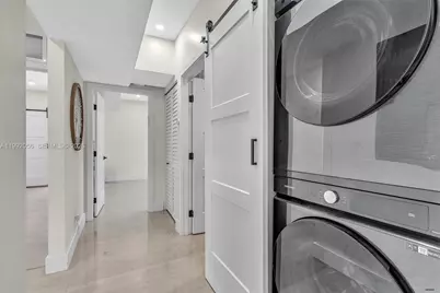 111 NW 46th St, Miami, FL 33127 - Photo 30