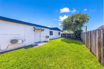 9805 Marlin Rd, Cutler Bay, FL 33157 - Photo 6