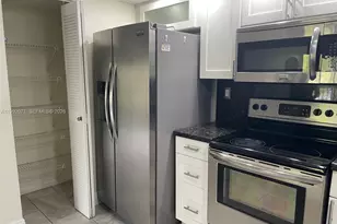 8810 SW 132nd Pl, Miami, FL 33186 - Photo 10