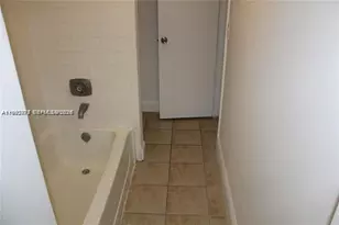 1247 SW 46th Ave, Pompano Beach, FL 33069 - Photo 18