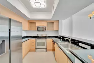 140 S Dixie Hwy, Hollywood, FL 33020 - Photo 1