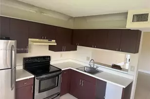 1211 S Independence Dr, Homestead, FL 33034 - Photo 1