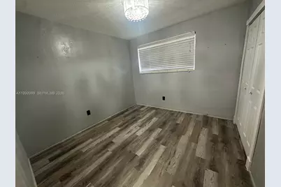 1166 W 24th St #1166, Hialeah, FL 33010 - Photo 12