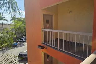 8100 Geneva Ct, Doral, FL 33166 - Photo 36