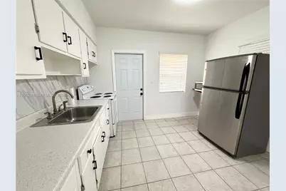 2213 Madison St #4, Hollywood, FL 33020 - Photo 4