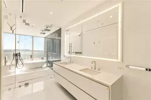 300 Biscayne Blvd Way, Miami, FL 33131 - Photo 24