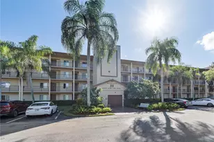 1301 SW 142nd Ave, Pembroke Pines, FL 33027 - Photo 14