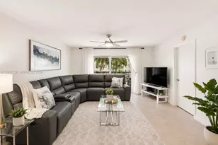 1301 SW 142nd Ave, Pembroke Pines, FL 33027 - Photo 2