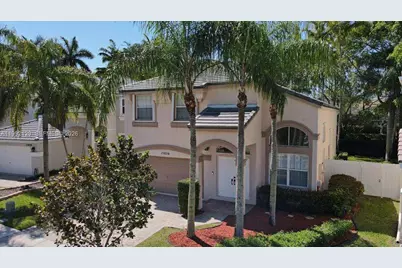 15856 NW 12th Ct, Pembroke Pines, FL 33028 - Photo 4