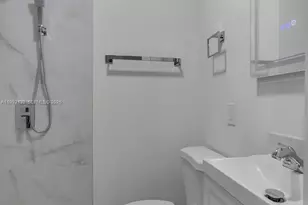 803 NW 133rd Ct, Miami, FL 33182 - Photo 16