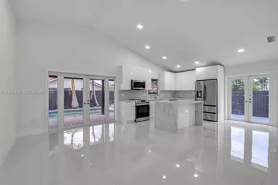 803 NW 133rd Ct #803, Miami, FL 33182 - Photo 8
