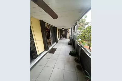 6755 Crooked Palm Ter, Miami Lakes, FL 33014 - Photo 10