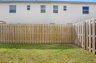 2676 SE 12th St, Homestead, FL 33035 - Photo 38