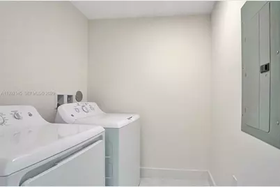 301 Altara Ave #819, Coral Gables, FL 33146 - Photo 30