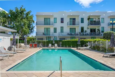 2134 Van Buren St #306, Hollywood, FL 33020 - Photo 2