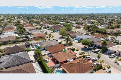 7929 NW 200th Ter, Hialeah, FL 33015 - Photo 64