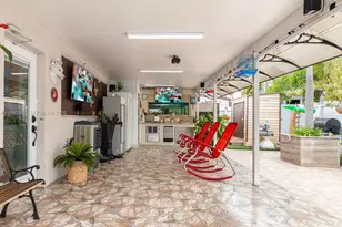 1261 W 43rd Pl, Hialeah, FL 33012 - Photo 42