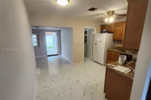 1935 SW 67th Terrace, North Lauderdale, FL 33068 - Photo 4