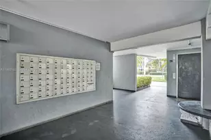 1601 NE 191st St, Miami, FL 33179 - Photo 28