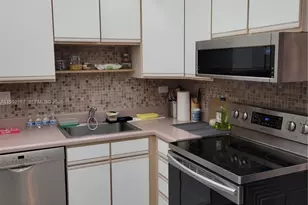 251 174th St, Sunny Isles Beach, FL 33160 - Photo 6