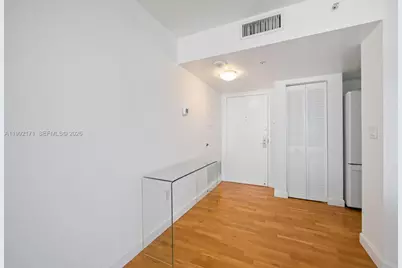1900 Sunset Harbour Dr #2303, Miami Beach, FL 33139 - Photo 6