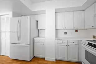 1900 Sunset Harbour Dr, Miami Beach, FL 33139 - Photo 14