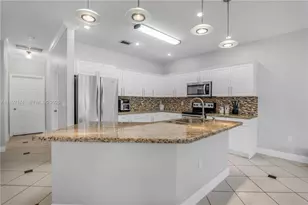 15862 SW 24th St, Miramar, FL 33027 - Photo 38