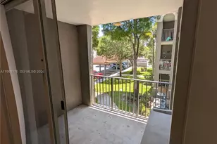 6831 SW 44th St, Miami, FL 33155 - Photo 16