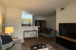 6831 SW 44th St, Miami, FL 33155 - Photo 1