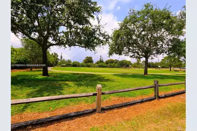 4946 Serafica Dr #18, Lake Worth, FL 33461 - Photo 8