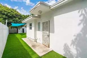 181 NE 121st St, North Miami, FL 33161 - Photo 28
