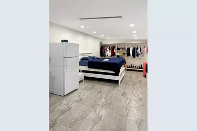 233 W 39th Pl, Hialeah, FL 33012 - Photo 24