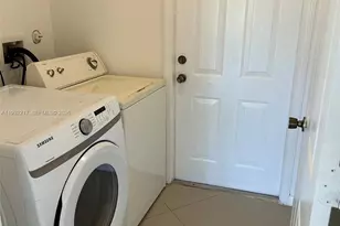 1720 NE 35th Ave, Homestead, FL 33033 - Photo 8