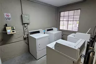 5100 SW 41st St, Pembroke Park, FL 33023 - Photo 14