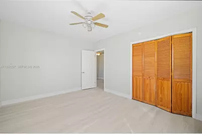 7315 Byron Ave #10, Miami Beach, FL 33141 - Photo 14