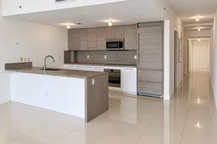 400 Sunny Isles Blvd, Sunny Isles Beach, FL 33160 - Photo 8