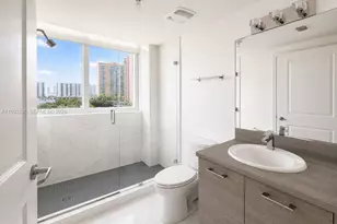 400 Sunny Isles Blvd, Sunny Isles Beach, FL 33160 - Photo 22