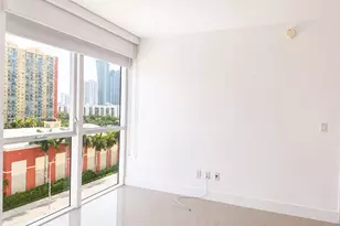 400 Sunny Isles Blvd, Sunny Isles Beach, FL 33160 - Photo 12