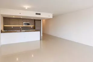 400 Sunny Isles Blvd, Sunny Isles Beach, FL 33160 - Photo 4
