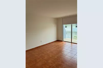 1801 S Treasure Dr #512A, North Bay Village, FL 33141 - Photo 8