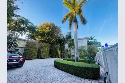 8036 Harding Ave #3, Miami Beach, FL 33141 - Photo 32